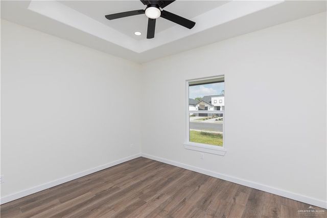 517 Tower Oak Drive, Alamo, TX 78516