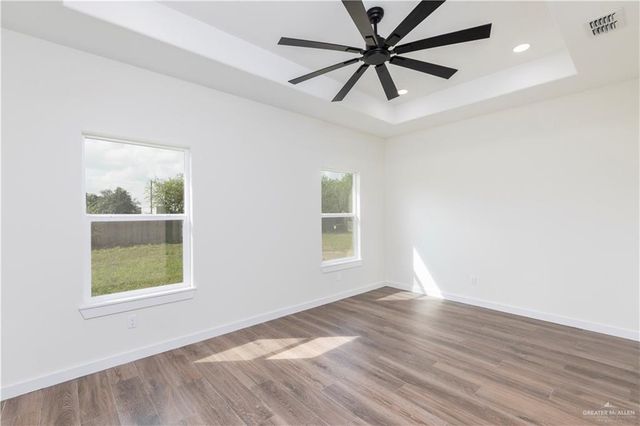 517 Tower Oak Drive, Alamo, TX 78516