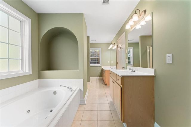 4572 Mulberry Fields Lane, Auburn, GA 30011