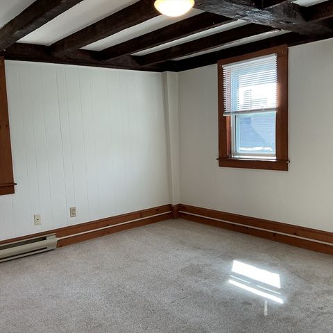 41 High 6, Amesbury, MA 01913