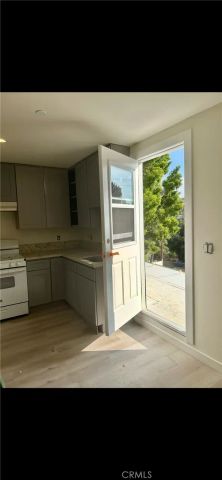10618 Johanna Ave, Shadow Hills, CA 91040