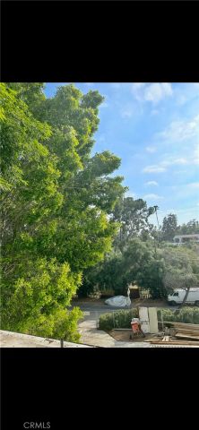10618 Johanna Ave, Shadow Hills, CA 91040