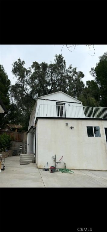 10618 Johanna Ave, Shadow Hills, CA 91040