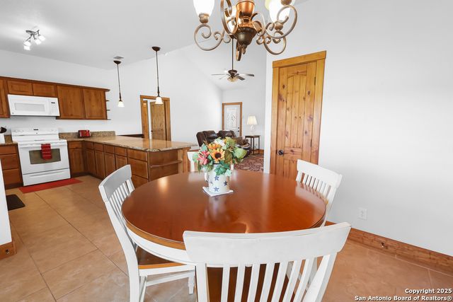 867 River Tree, Leakey, TX 78873