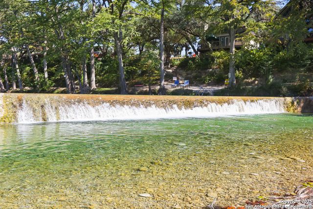 867 River Tree, Leakey, TX 78873