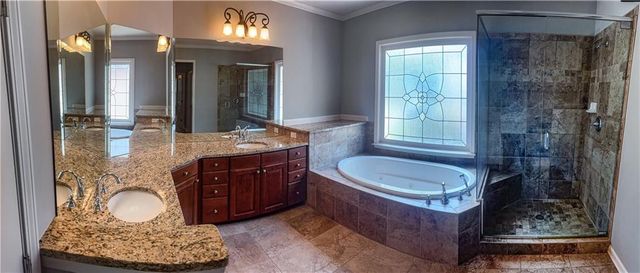 4850 Collins Lake Drive, Mableton, GA 30126