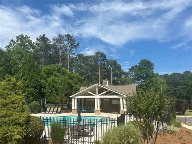4850 Collins Lake Drive, Mableton, GA 30126