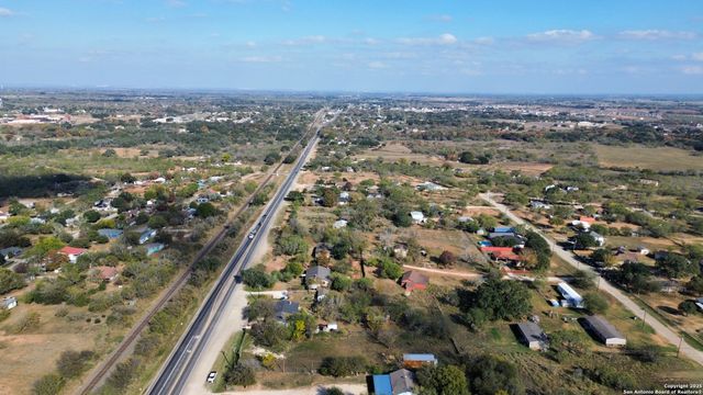 3948 state highway 132, Lytle, TX 78052