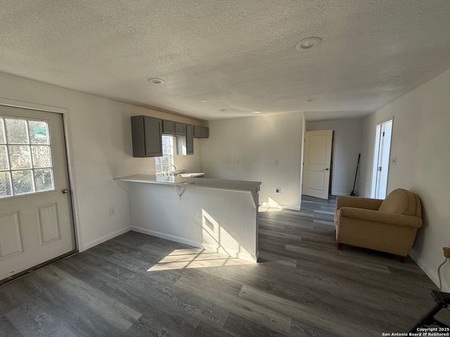 3948 state highway 132, Lytle, TX 78052