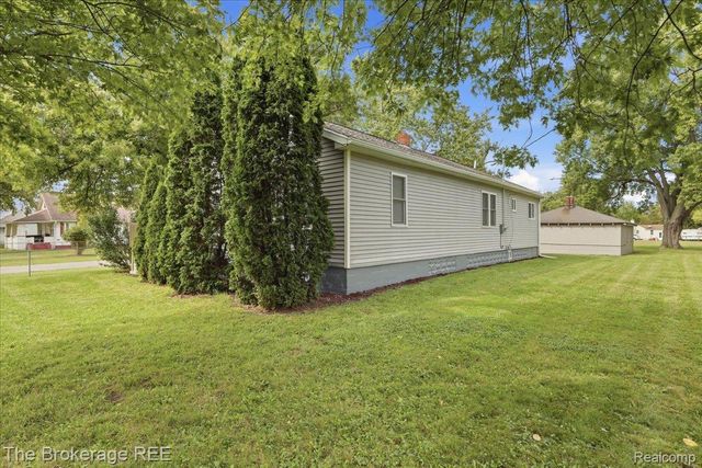 3399 Richfield Road, Genesee Charter Township, MI 48506