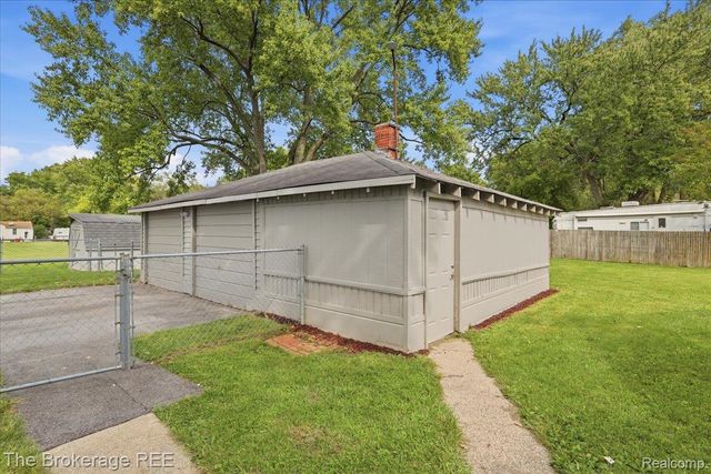 3399 Richfield Road, Genesee Charter Township, MI 48506
