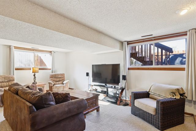 306 NW Bramble Road, Ankeny, IA 50023