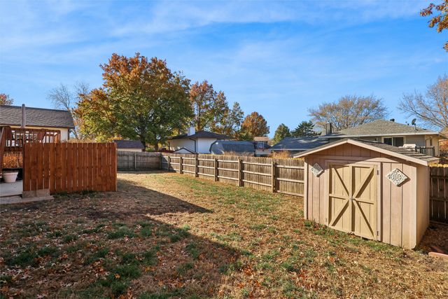 306 NW Bramble Road, Ankeny, IA 50023