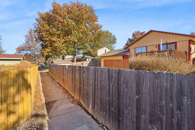 306 NW Bramble Road, Ankeny, IA 50023