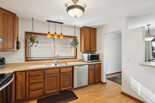 306 NW Bramble Road, Ankeny, IA 50023