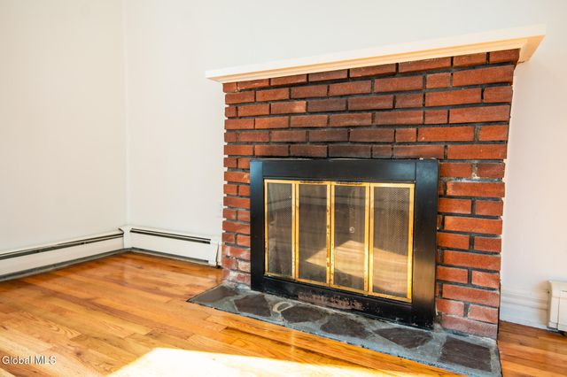 15 Garfield Street, Glens Falls, NY 12801