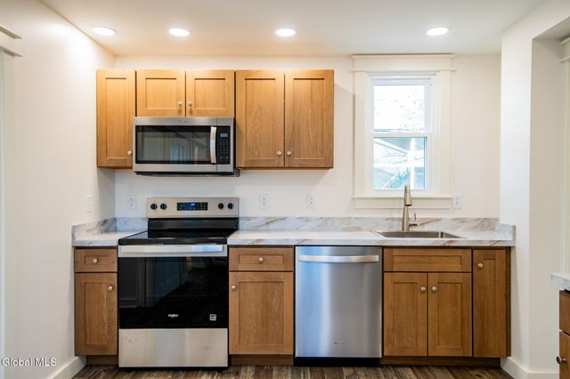 15 Garfield Street, Glens Falls, NY 12801