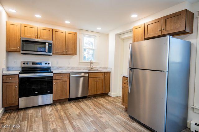 15 Garfield Street, Glens Falls, NY 12801