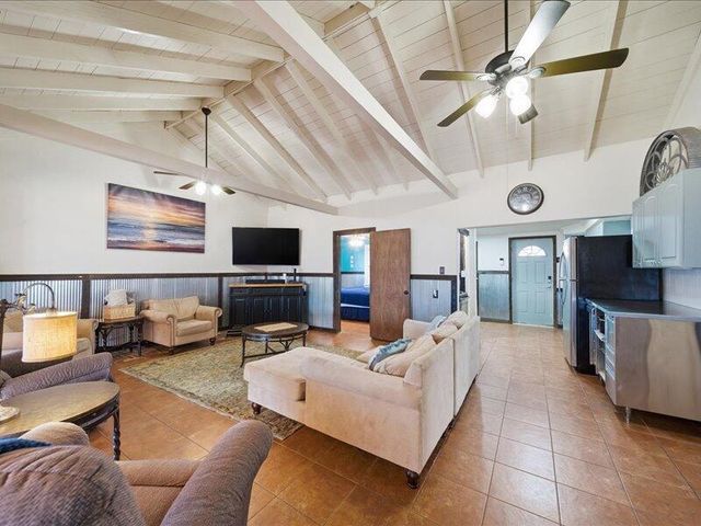 455 Water Edge, Disney, OK 74340