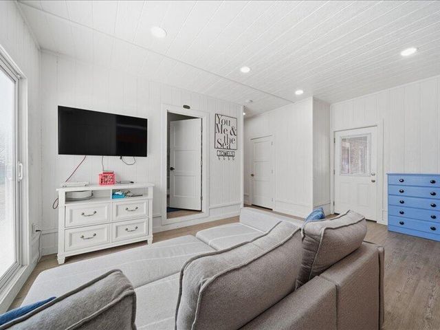 455 Water Edge, Disney, OK 74340