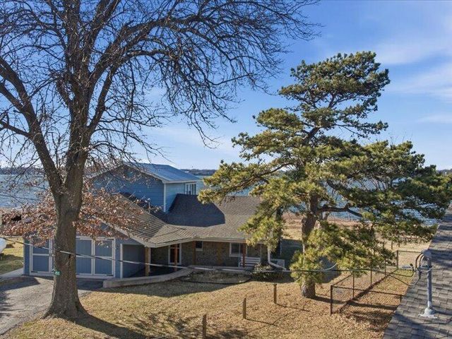 455 Water Edge, Disney, OK 74340