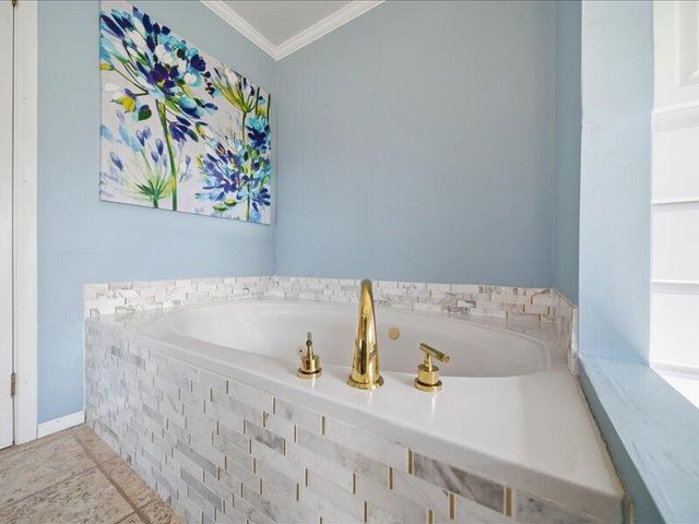 455 Water Edge, Disney, OK 74340