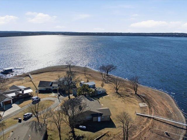 455 Water Edge, Disney, OK 74340