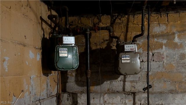 805 Main Street, Conneaut, OH 44030