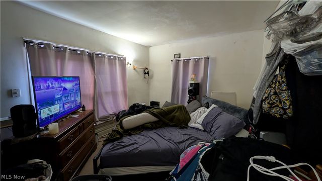 805 Main Street, Conneaut, OH 44030