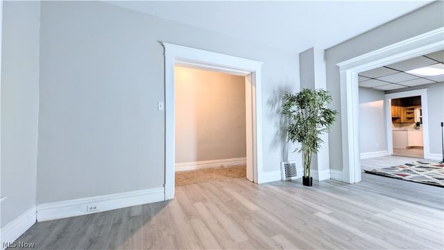 805 Main Street, Conneaut, OH 44030