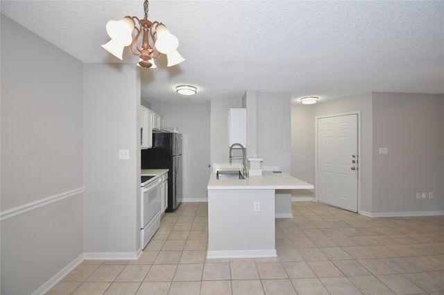 2121 Hepburn Street 722, Houston, TX 77054