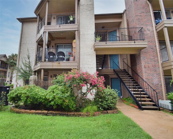 2121 Hepburn Street 722, Houston, TX 77054
