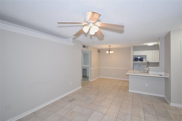 2121 Hepburn Street 722, Houston, TX 77054