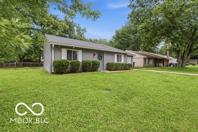 5336 Concho Drive, Indianapolis, IN 46237