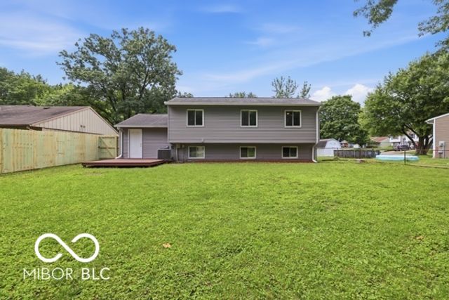 5336 Concho Drive, Indianapolis, IN 46237