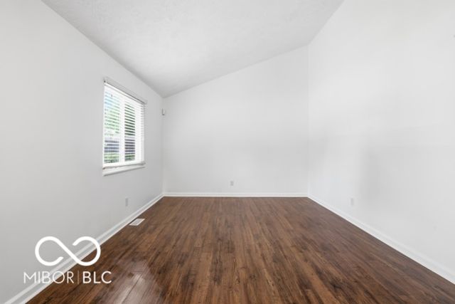 5336 Concho Drive, Indianapolis, IN 46237