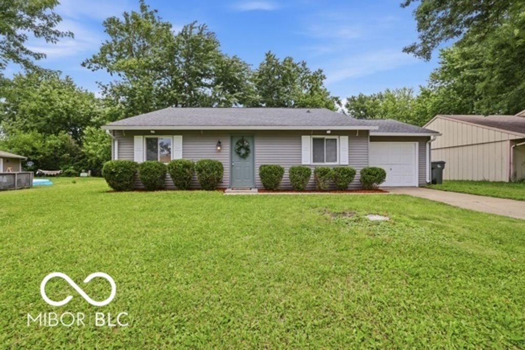 5336 Concho Drive, Indianapolis, IN 46237