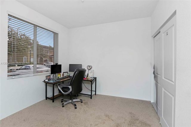 1052 SE 23rd Ave 1052, Homestead, FL 33035