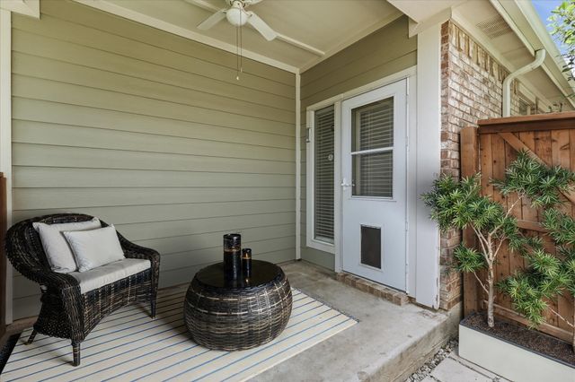 300 Conroe Circle, Lantana, TX 76226