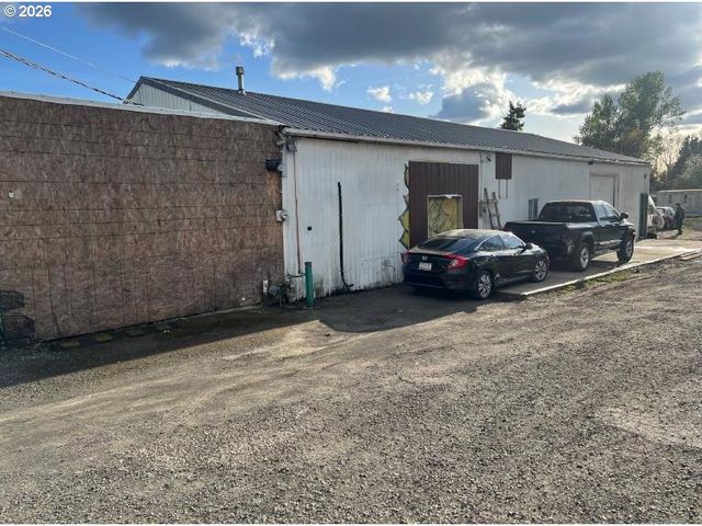 11493 Se 82ND Ave, Happy Valley, OR 97086