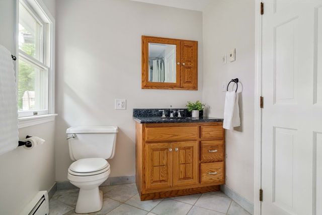 6 Gould Rd, Bedford, MA 01730