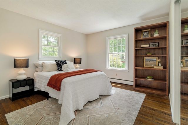 6 Gould Rd, Bedford, MA 01730