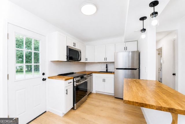 202 Elmwood Street, Warner Robins, GA 31093