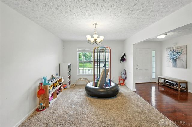 6917 Buell Lane, Dayton, OH 45424