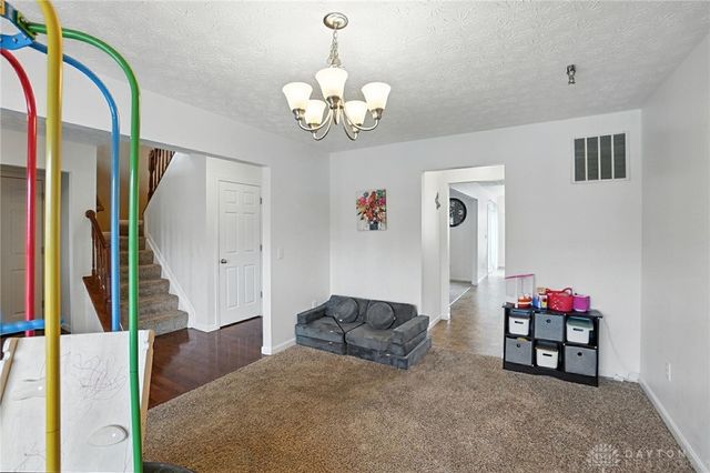 6917 Buell Lane, Dayton, OH 45424