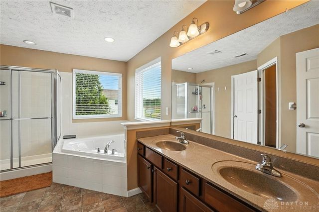 6917 Buell Lane, Dayton, OH 45424