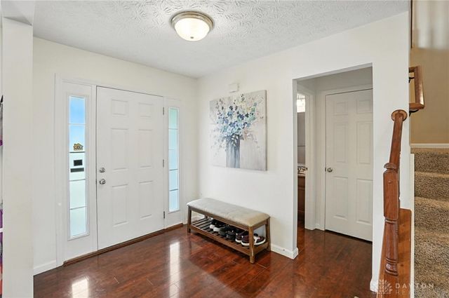 6917 Buell Lane, Dayton, OH 45424