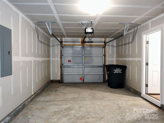 2931 Penninger Circle, Charlotte, NC 28262