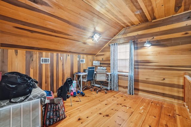 26 Bilbo Ln., Purvis, MS 39475