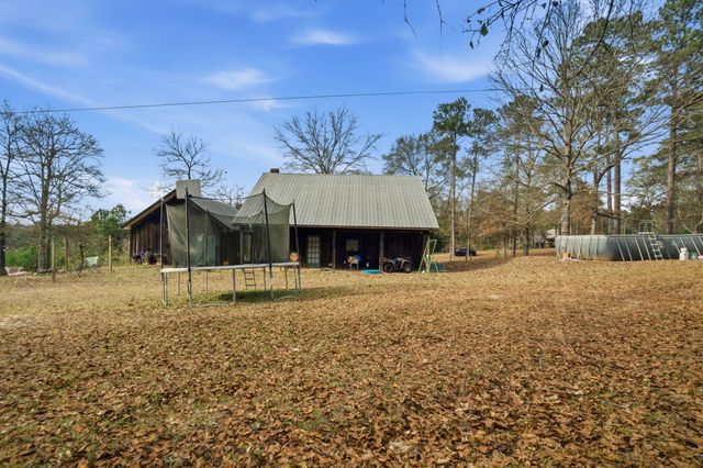 26 Bilbo Ln., Purvis, MS 39475